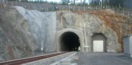 Botniabanan tunnels in Sweden, rail tunnel communications coverage